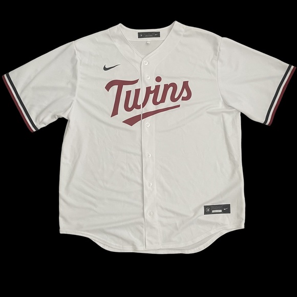 Minnesota twins baseball jersey Carlos Correa NEW - Picture 1 of 4